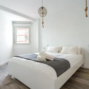 Plazamar Centro Apto 1 Dorm 3 Huesped Playa Wi-fi Torre Del Mar